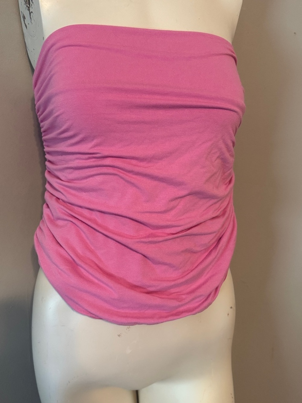 A new day Pink Strapless Ruched Tube Top. Size small. Euc